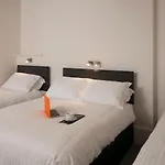 Dawson House Hotel - Guest House